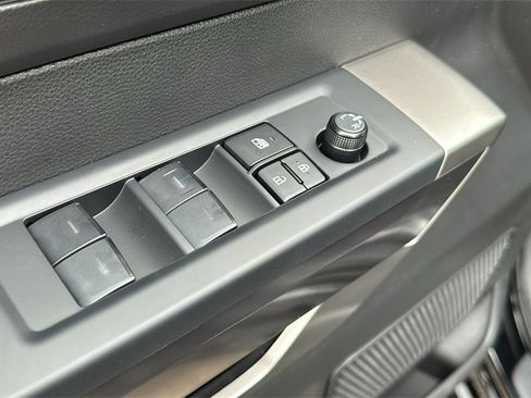 New 2026 Toyota Tundra SR5 image 15