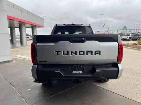New 2025 Toyota Tundra SR5 image 5