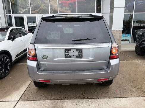 Used 2014 Land Rover LR2 HSE AWD/4WD image 5