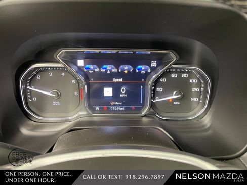 Used 2021 GMC Yukon SLT w/ SLT Premium Package image 28