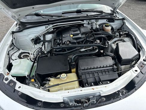 Used 2013 MAZDA MX-5 Miata Sport image 18