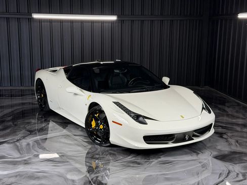 Used 2010 Ferrari 458 Italia Coupe RWD image 10