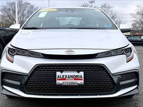 Used 2020 Toyota Corolla SE w/ Carpet Mat Package (TMS) image 3