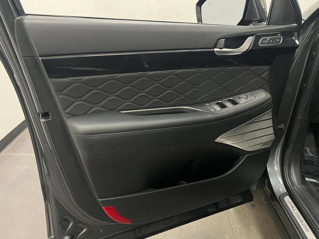 Used 2020 Hyundai Palisade Limited AWD/4WD image 12