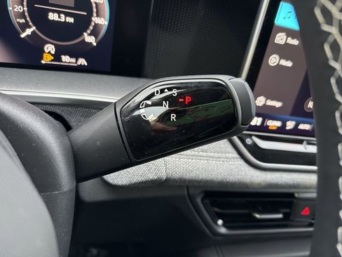 New 2026 Volkswagen Tiguan S AWD/4WD image 20
