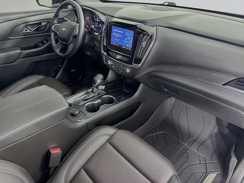 Used 2023 Chevrolet Traverse High Country w/ LPO, Floor Liner Package FWD image 39