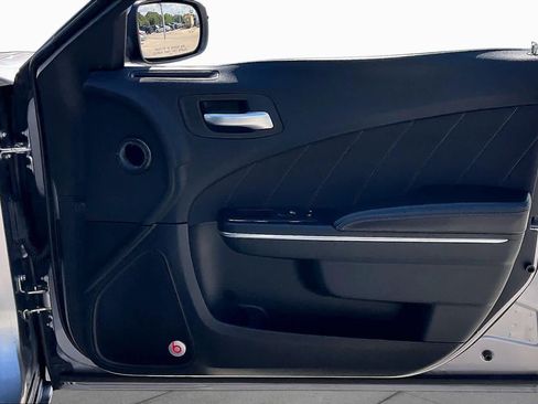 Used 2018 Dodge Charger SXT Plus w/ Beats Audio Group RWD image 23