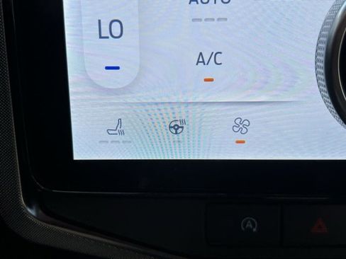 Used 2023 Ford Expedition Max Platinum image 10