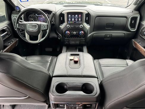 Used 2020 GMC Sierra 3500 Denali w/ Denali Ultimate Package AWD/4WD image 27