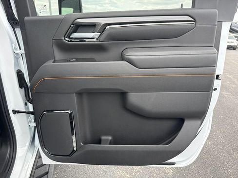 New 2026 GMC Sierra 2500 AT4 w/ AT4 Premium Plus Package AWD/4WD image 36
