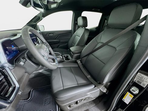 New 2026 GMC Canyon Elevation w/ Convenience Package RWD image 11