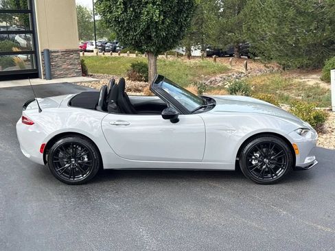Used 2026 MAZDA MX-5 Miata Club w/ Interior Package RWD image 77