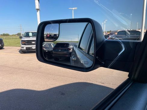 Used 2022 RAM 1500 Laramie AWD/4WD image 32
