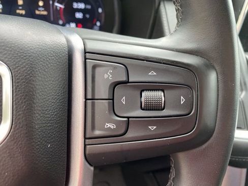 Used 2024 GMC Yukon XL SLE AWD/4WD image 19