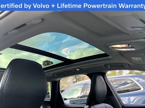 Certified 2025 Volvo XC60 B5 Plus image 21
