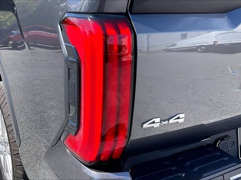 Used 2023 Toyota Tundra SR5 w/ SR5 Premium Package AWD/4WD image 28