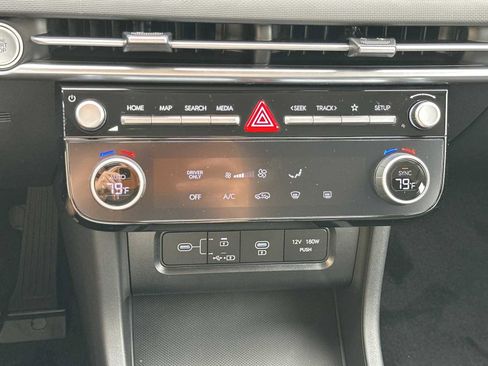 New 2026 Hyundai Tucson Blue SE image 19