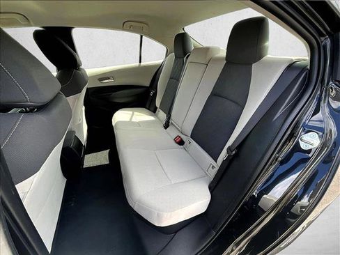 Used 2020 Toyota Corolla LE image 25