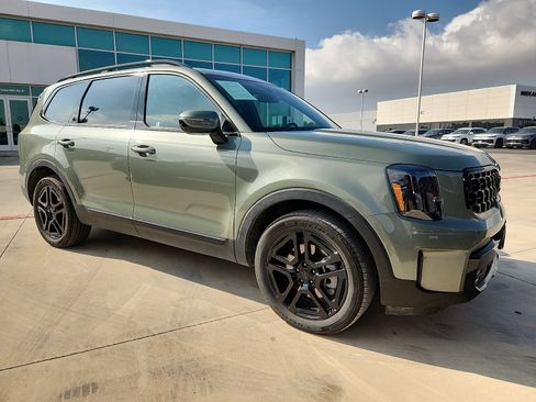 Used 2025 Kia Telluride SX X-Line AWD/4WD image 8