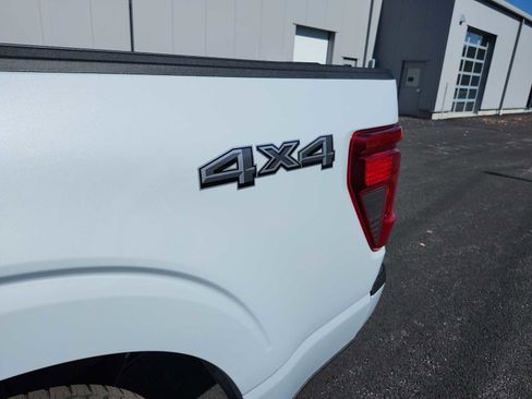 New 2025 Ford F150 XLT w/ Equipment Group 301A Standard image 16