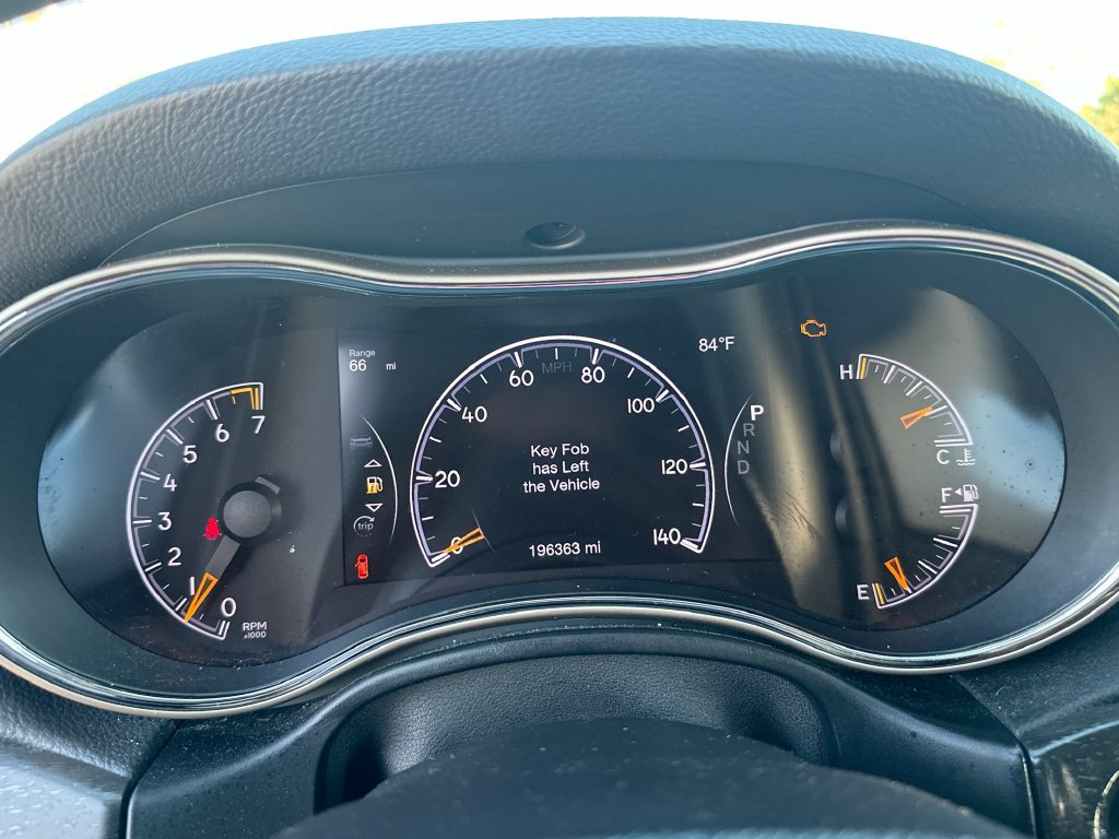 Used 2016 Jeep Grand Cherokee Laredo RWD image 12