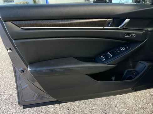 Used 2020 Honda Accord EX-L image 24