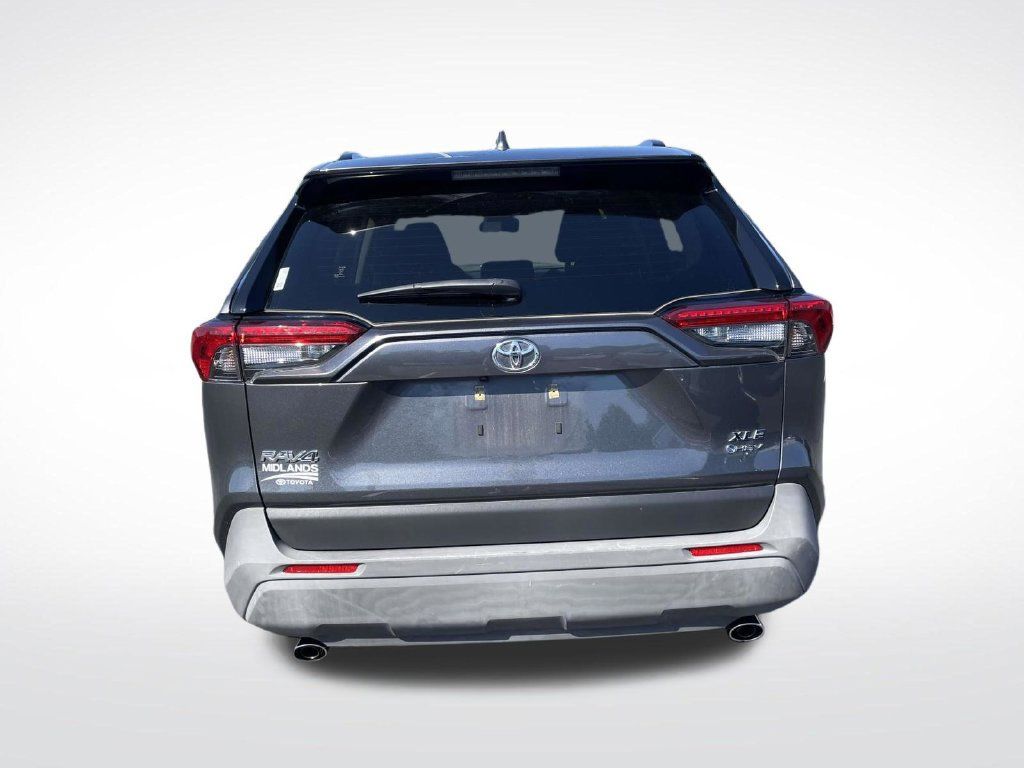 Used 2025 Toyota RAV4 XLE Premium w/ Weather Package AWD/4WD image 5