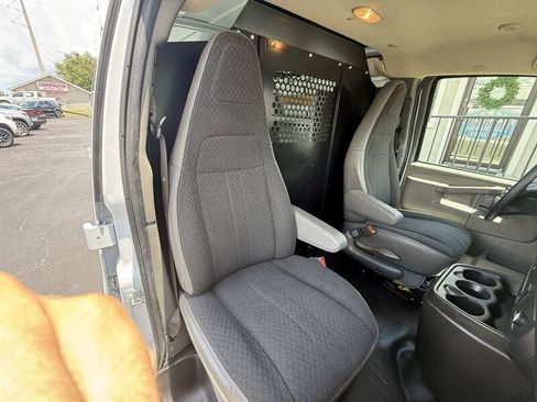 Used 2025 GMC Savana 2500 w/ Driver Convenience Package RWD image 22