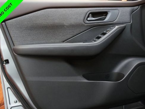 Certified 2022 Nissan Rogue S image 30