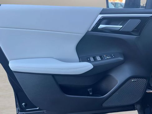 New 2026 Mitsubishi Outlander SE AWD/4WD image 13