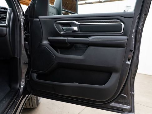 New 2026 RAM 1500 Big Horn AWD/4WD image 30