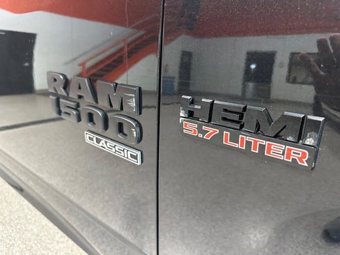 Used 2019 RAM 1500 Express w/ Wheel & Sound Group AWD/4WD image 14