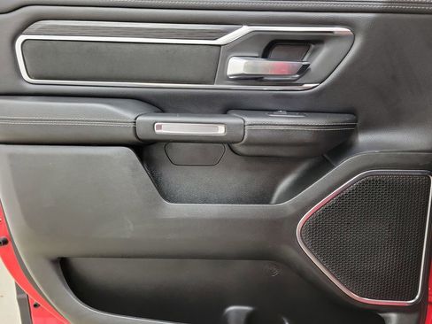 Used 2024 RAM 1500 Laramie image 15