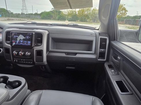 Used 2016 RAM 2500 Tradesman w/ Popular Equipment Group RWD image 27