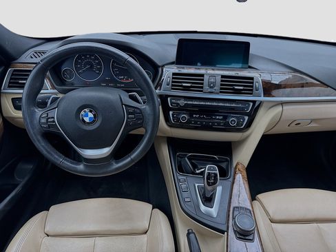 Used 2017 BMW 330i Sedan image 15