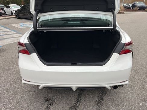 Used 2023 Toyota Camry SE image 30
