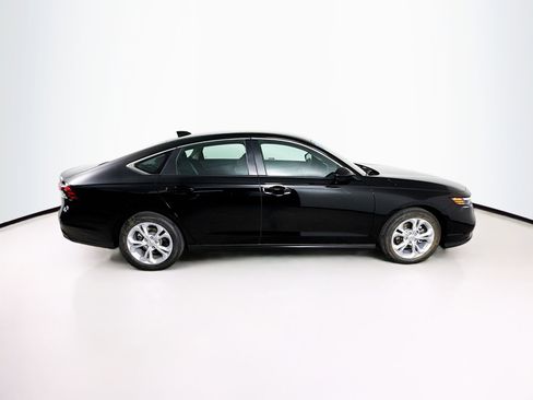 Certified 2025 Honda Accord LX image 2