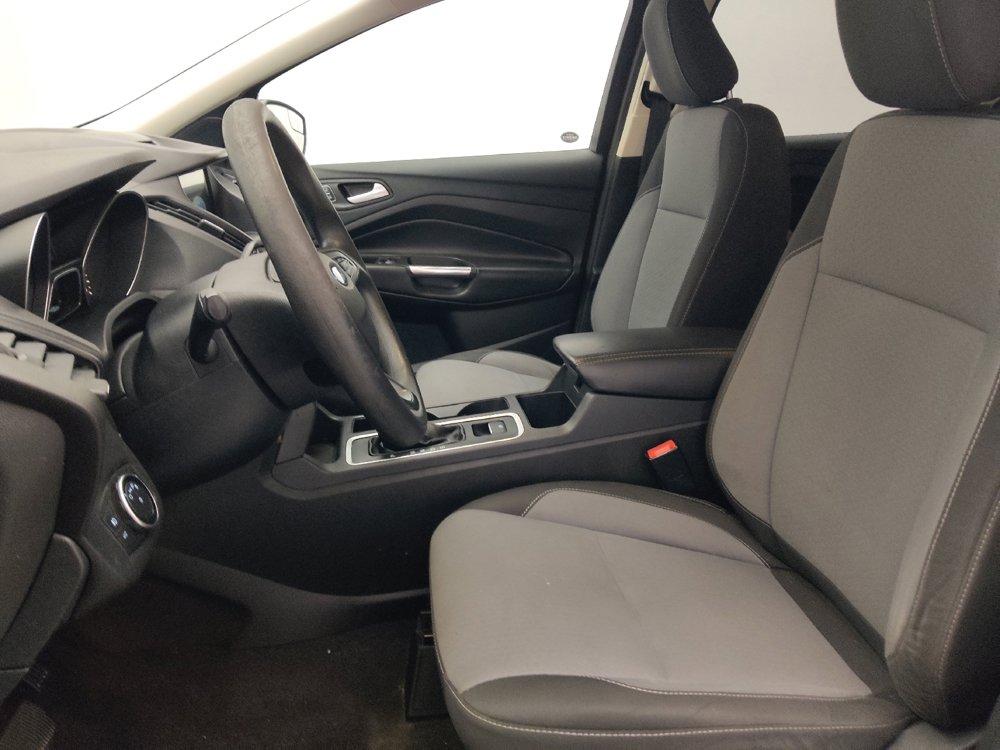Used 2018 Ford Escape SE w/ SE Sync 3 Package AWD/4WD image 17
