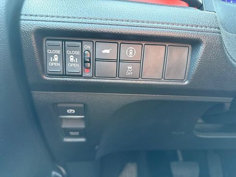 Certified 2023 Honda Odyssey Sport image 20