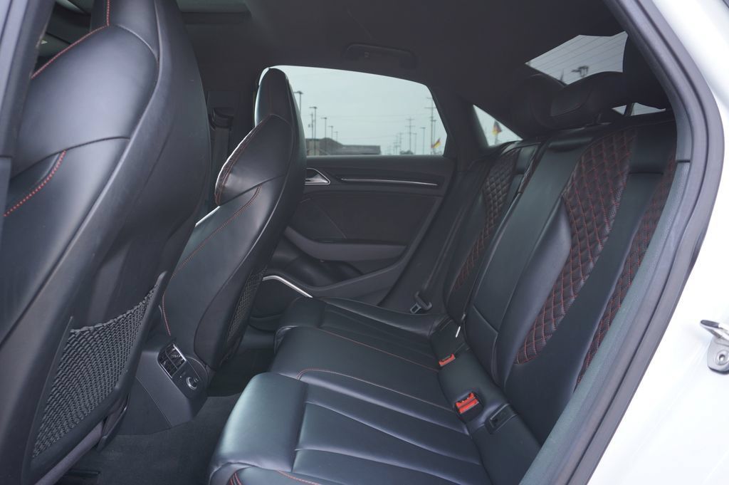 Used 2018 Audi RS 3 AWD/4WD image 4