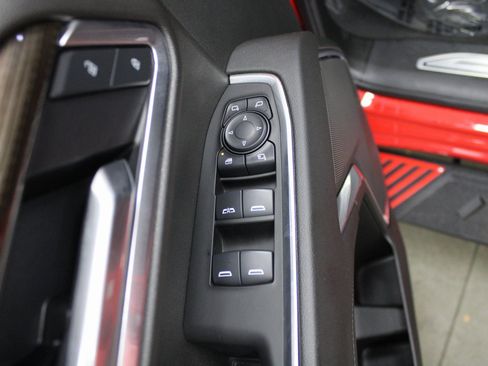 Used 2025 Chevrolet Silverado 2500 LT image 13