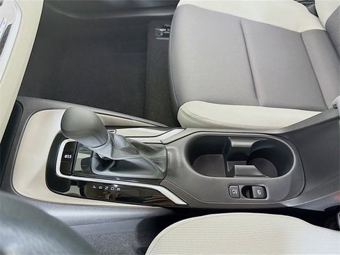 Certified 2025 Toyota Corolla LE image 18