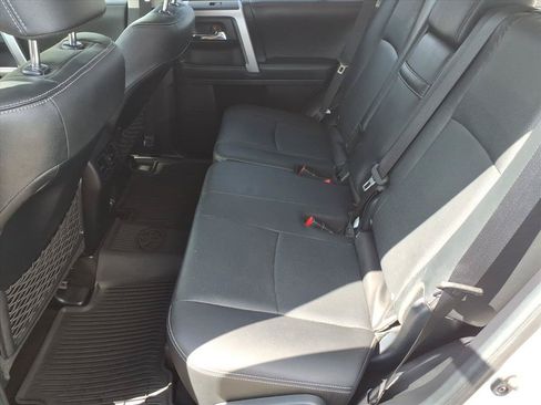 Used 2021 Toyota 4Runner Limited AWD/4WD image 12