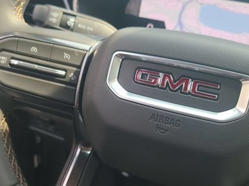 New 2026 GMC Canyon AT4 AWD/4WD image 17