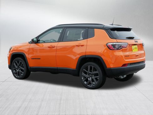 New 2026 Jeep Compass Limited w/ Sun, Sound & Navigation Group image 5