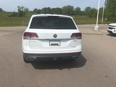 Used 2023 Volkswagen Atlas SE AWD/4WD image 4