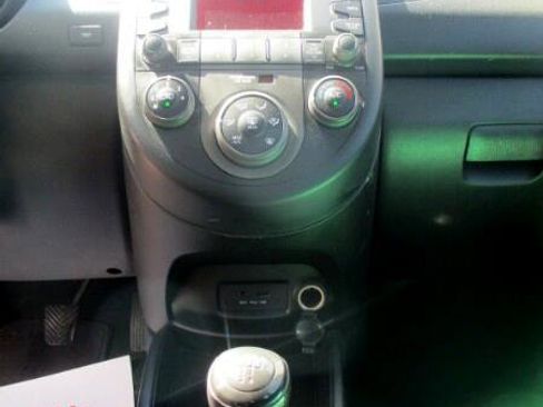 Used 2011 Kia Soul image 11