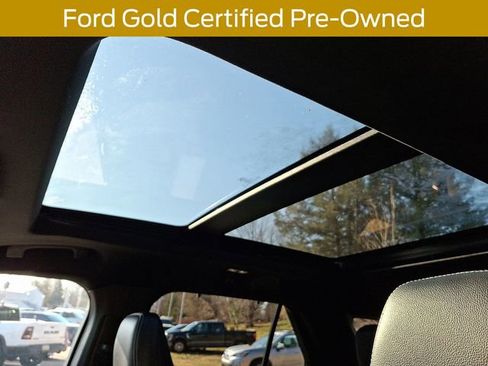 Used 2023 Ford Explorer ST w/ Equipment Group 401A image 18