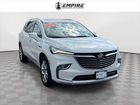 Used 2023 Buick Enclave Essence w/ Experience Buick Package AWD/4WD image 1