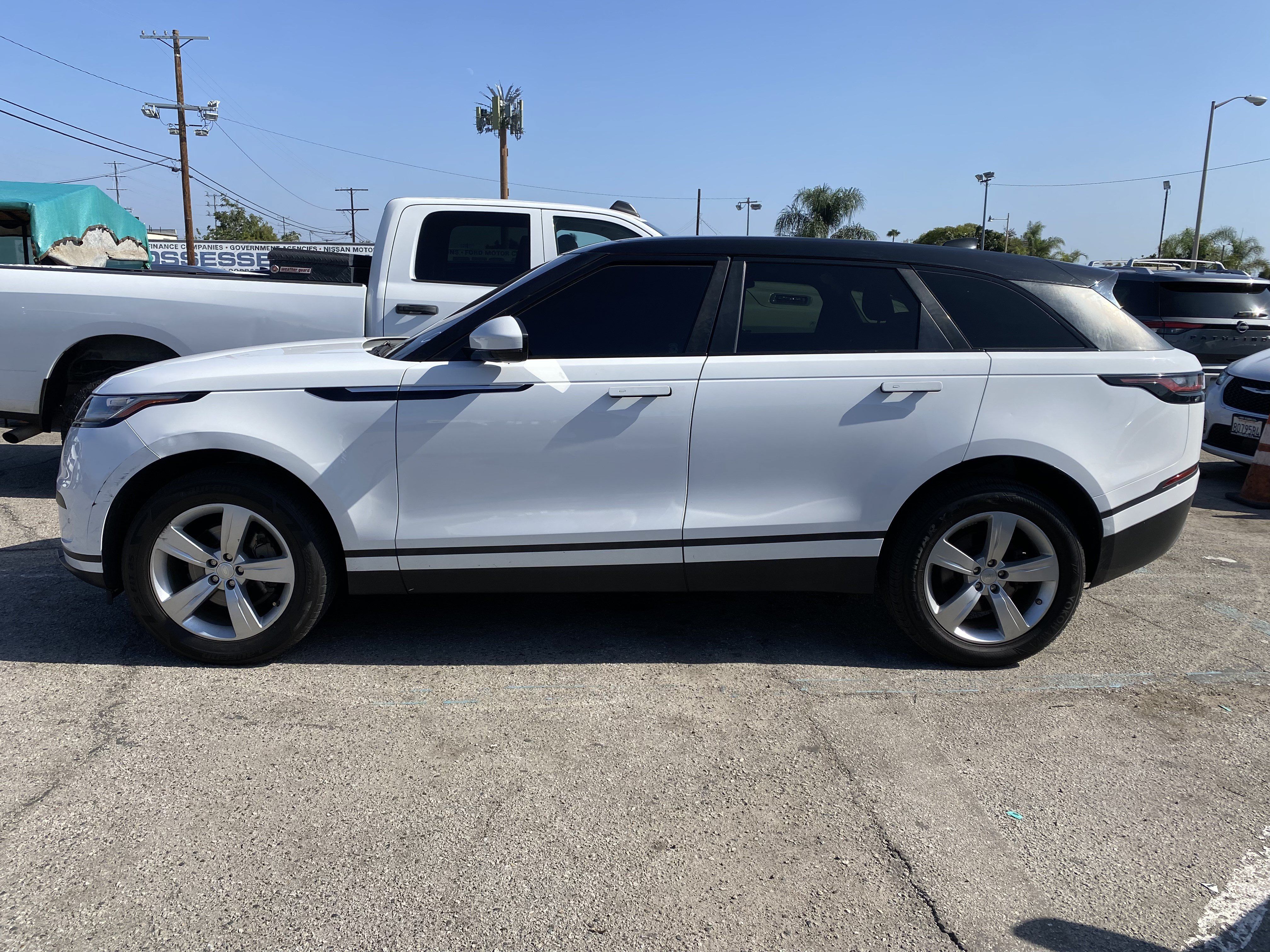 Used 2020 Land Rover Range Rover Velar S AWD/4WD image 8